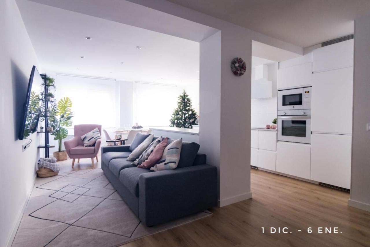 Lujoso Apartamento Entre 2 Playas Con Garaje, Wifi Gijon Exterior photo